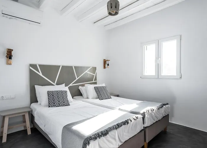 The Mykonist Merchia Villas&suites Merchia Beach