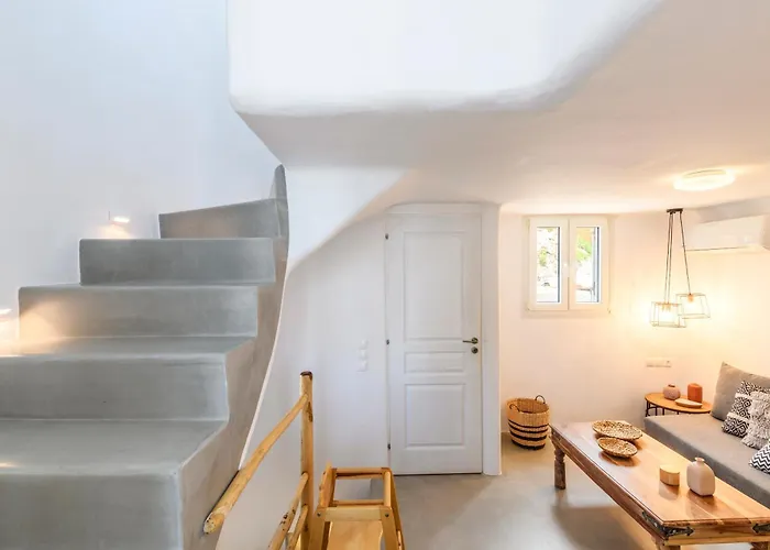 The Mykonist Merchia & 別荘