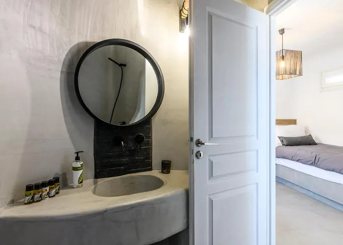 The Mykonist Merchia Villas&suites Merchia Beach