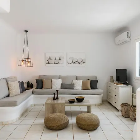 The Mykonist Merchia & Holiday home