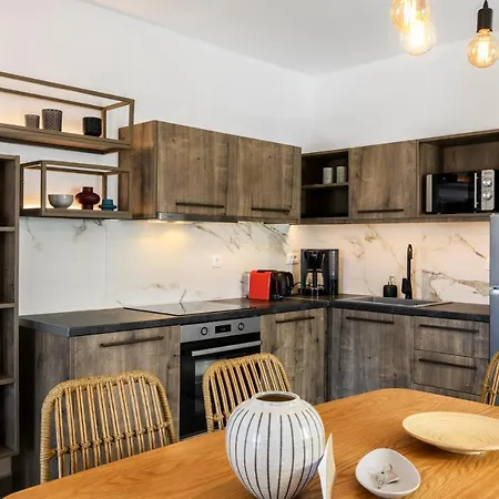 The Mykonist Merchia & Holiday home