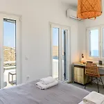 בית נופש The Mykonist Merchia &