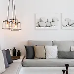 בית נופש The Mykonist Merchia &