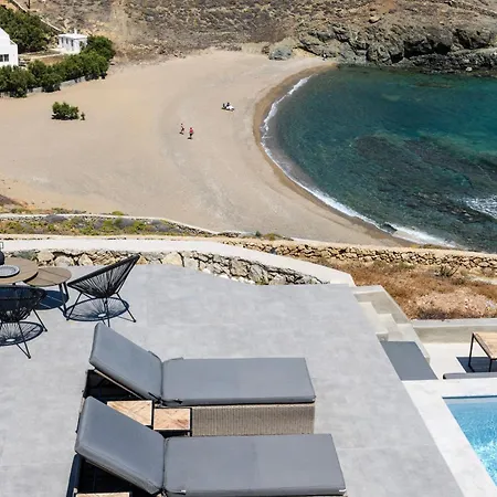 The Mykonist Merchia & Holiday home Merchia Beach