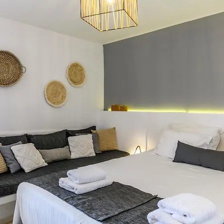 The Mykonist Merchia & Holiday home